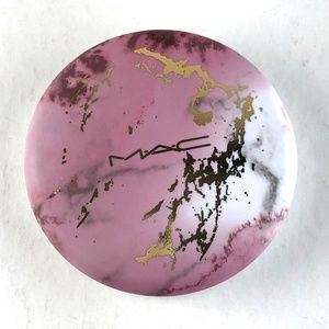 MAC Cosmetics Makeup - MAC Cosmetics Serenity Seeker Iridescent Powder MAC Cosmetics Makeup - MAC Cosmetics Serenity Seeker Iridescent Powder